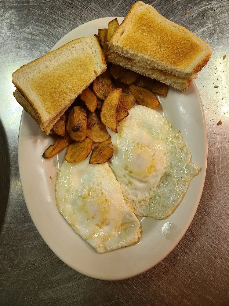 Eggs Home Fries